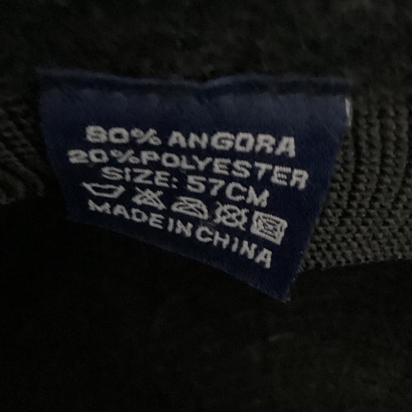 Angora hat - Picture 3 of 3